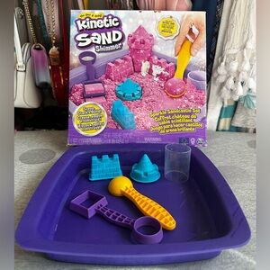 5 for $15! Kinetic Sand "Sparkle Sandcastle Set" NO SAND
